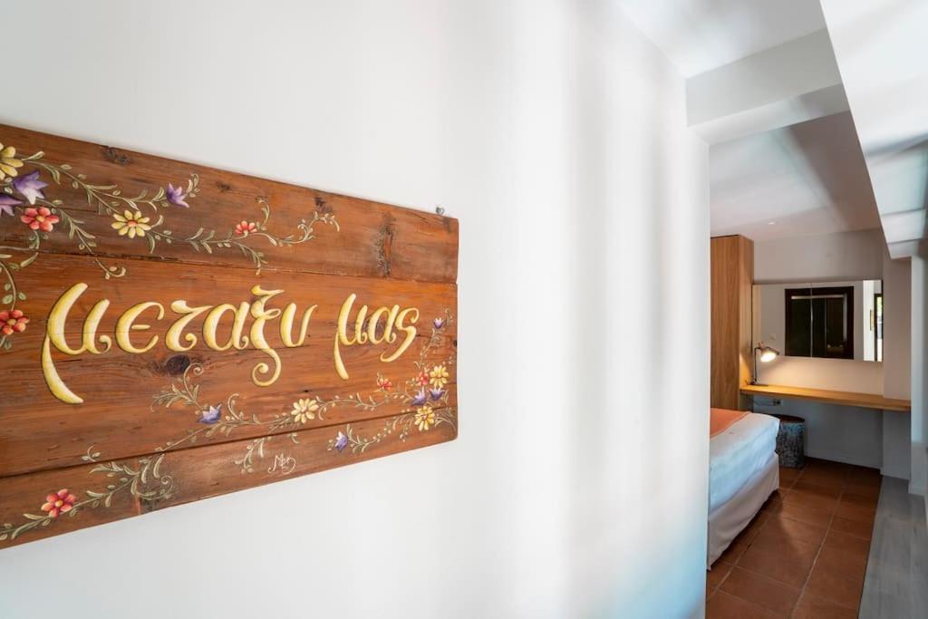 Sea And Sun Metaxy Mas, Brand-New, Beachfront ! Chania  Exterior foto